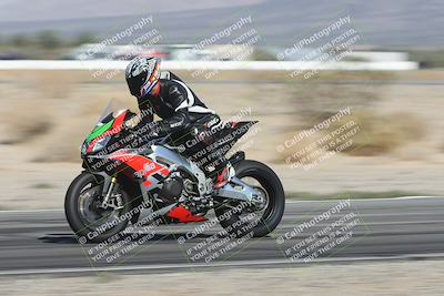 media/Oct-26-2025-Race Pace (Sun) [[c1447ca738]]/Verified/3-Turn 14 Exit Pans (1030am)/